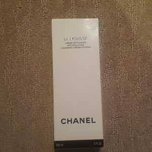 Chanel La Mousse cream to foam cleanser